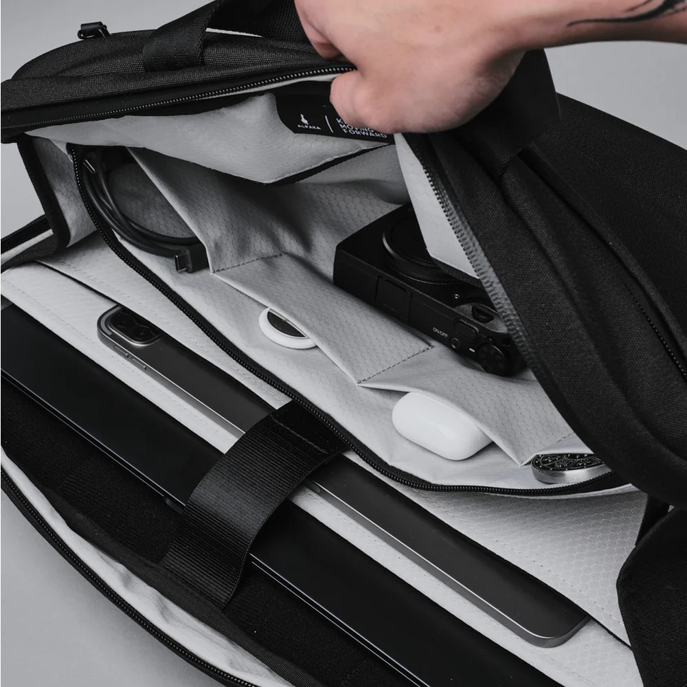 Alpaka Elements Tech Brief Pro Laptop Bag/Backpack - Picture 13 of 14